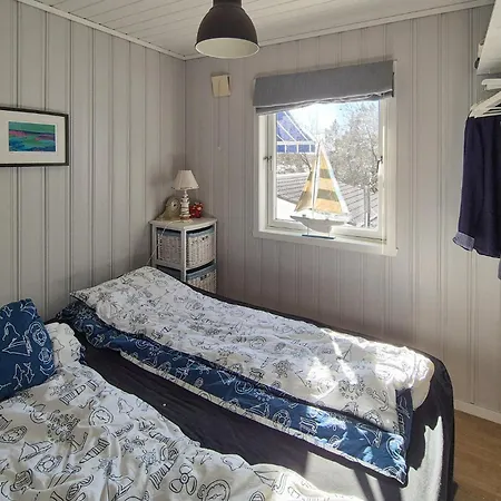 Lovely In With Sauna Holiday home Mosterhamn